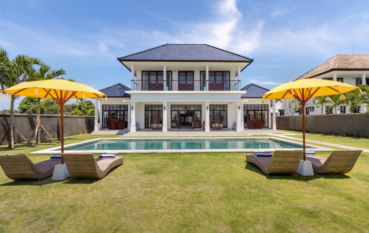 Villa Besakih 5Br, 5 Mins To Beach - Canggu Luaran gambar